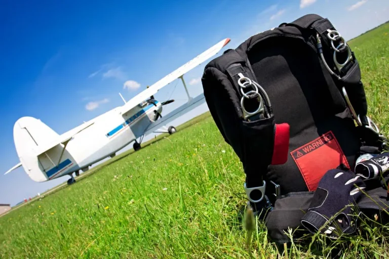 How to Manage Skydiving Gear Failure: Technical Malfunction Architecture and Emergency Protocol Execution