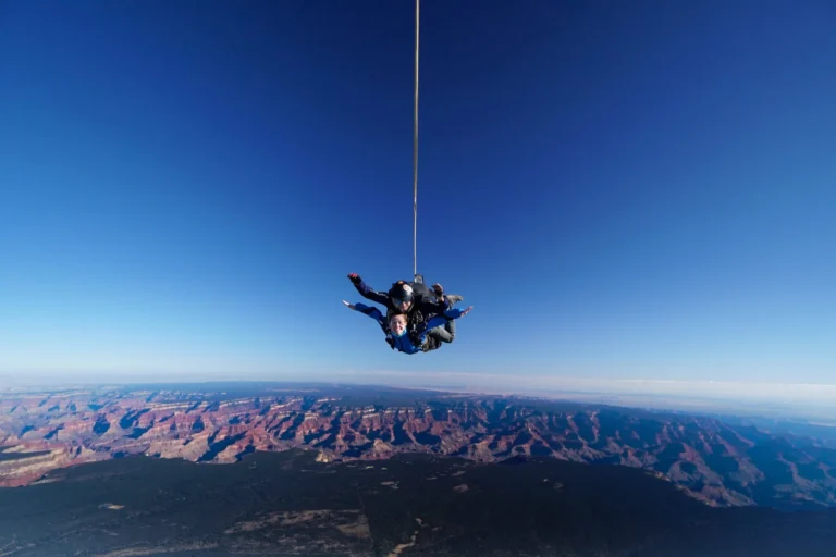Mountain Skydiving Destinations USA: High-Altitude Safety Guide