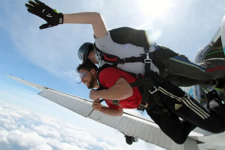 Tandem Skydiving Ideas: Structural Logistics & Flight Safety Guide
